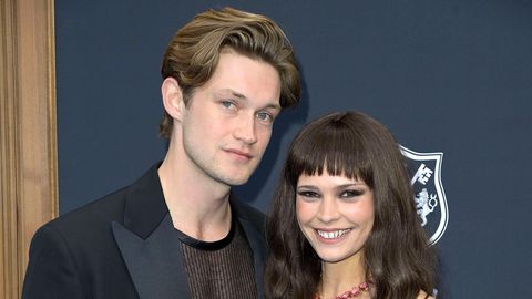 Maxton Hall Stars Damian Hardung und Harriet Herbig-Matten - Foto: IMAGO / Future Image