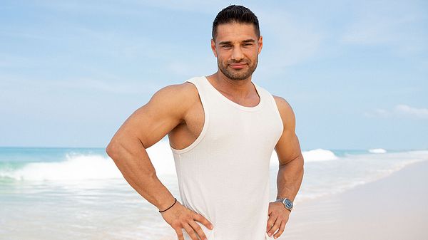 „Kampf der Realitystars“ | Die Masken fallen: Wie Aleks Petrovic erneut sein Gesicht im TV verliert - Foto: RTLZWEI / Luis Zeno Kuhn