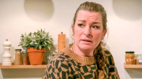 Carla bei Rote Rosen - Foto: NDR