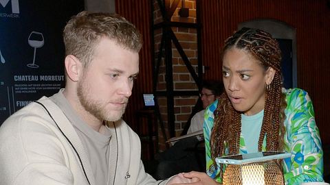 GZSZ: Jonas und Flo - Foto: RTL / Rolf Baumgartner