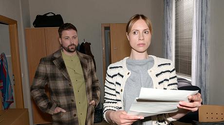 GZSZ: Zoe und John - Foto: RTL / Stefan Gregorowius