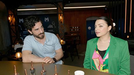 GZSZ: Emily und Tobias - Foto: RTL / Rolf Baumgartner