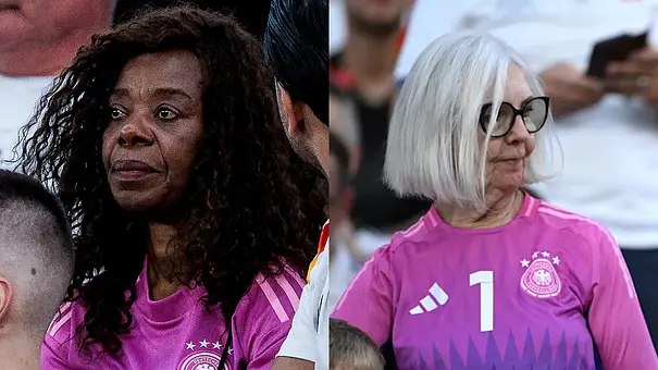 Links im Bild im deutschen Auswärtstrikot Phyllis Hendrichs, die Mutter von Benjamin Hendrichs, rechts im Bild , ebenfalls im Auswärtstrikot Marita Neuer, die Mutter von Manuel Neuer - Foto: Collage: picture alliance, Getty Images Links im Bild im deutschen Auswärtstrikot Phyllis Hendrichs, die Mutter von Benjamin Hendrichs, rechts im Bild , ebenfalls im Auswärtstrikot Marita Neuer, die Mutter von Manuel Neuer - Foto: Collage: picture alliance, Getty Images