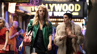 MaXXXine mit Mia Goth - Foto: A24