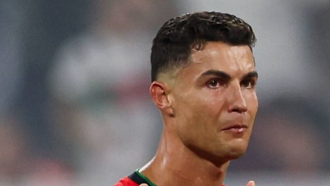 Ronaldo ziemlich faltenfrei beim Spiel gegen Slowenien.