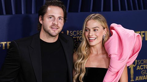 Margot Robbie und Ehemann Tom Ackerley - Foto: IMAGO / Avalon.red