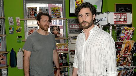 GZSZ: Carlos und Tobias - Foto: RTL / Rolf Baumgartner