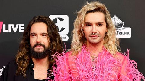 Bill und Tom Kaulitz auf dem Roten Teppich: Packen über Verträge aus - Foto: IMAGO / Panama Pictures