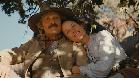 „The Dead Dont Hurt“: Lohnt sich Viggo Mortensens Western-Romanze?  | Kritik & Interview - Foto: Marcel Zyskind / Alamode Film