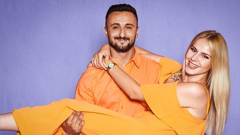 Estefania Wollny mit ihrem Freund Ali - Foto: RTLZwei
