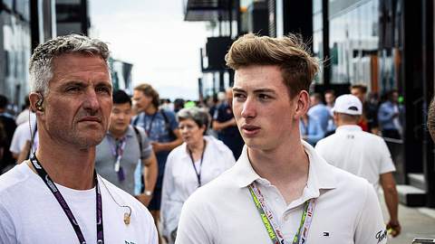 Ralf Schumacher (links) und sein Sohn David Schumacher. - Foto: IMAGO / Eibner