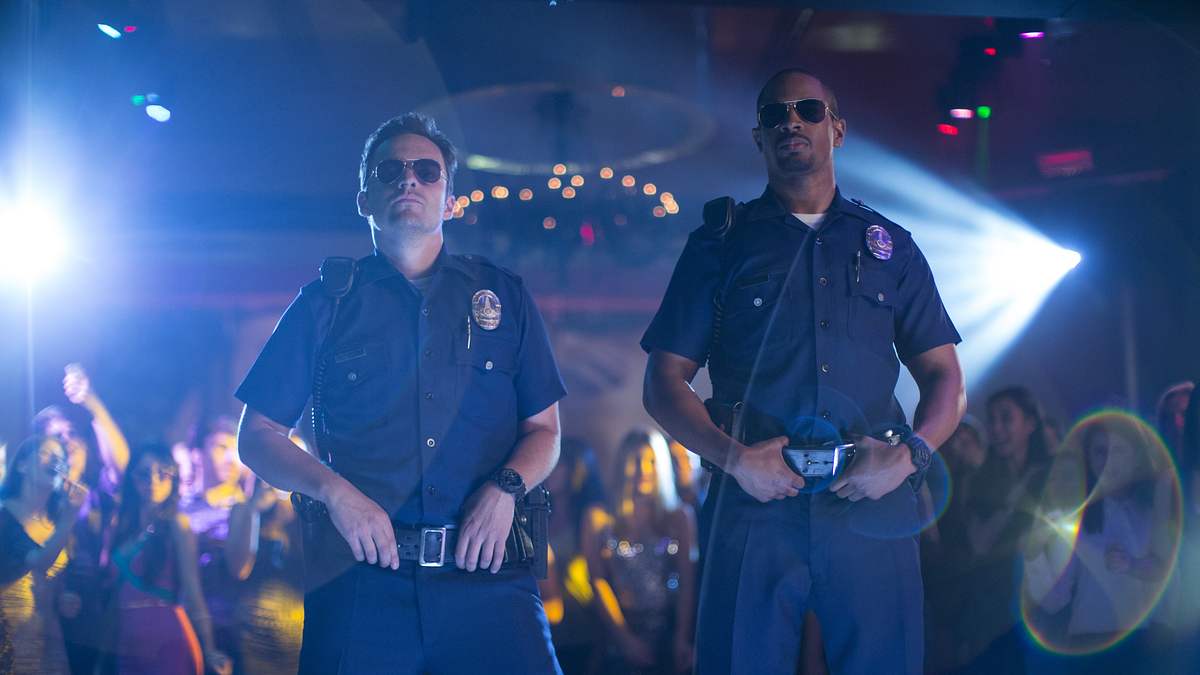 lets be cops - die party-bullen