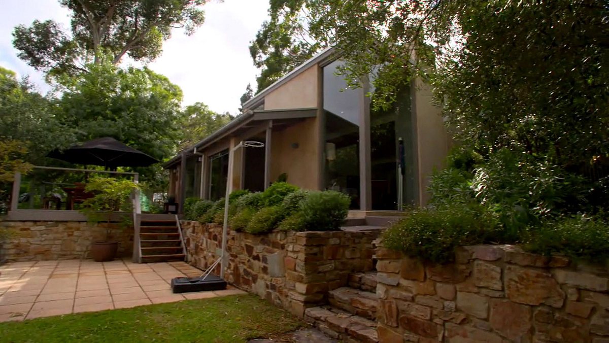 House Hunters International house hunters international