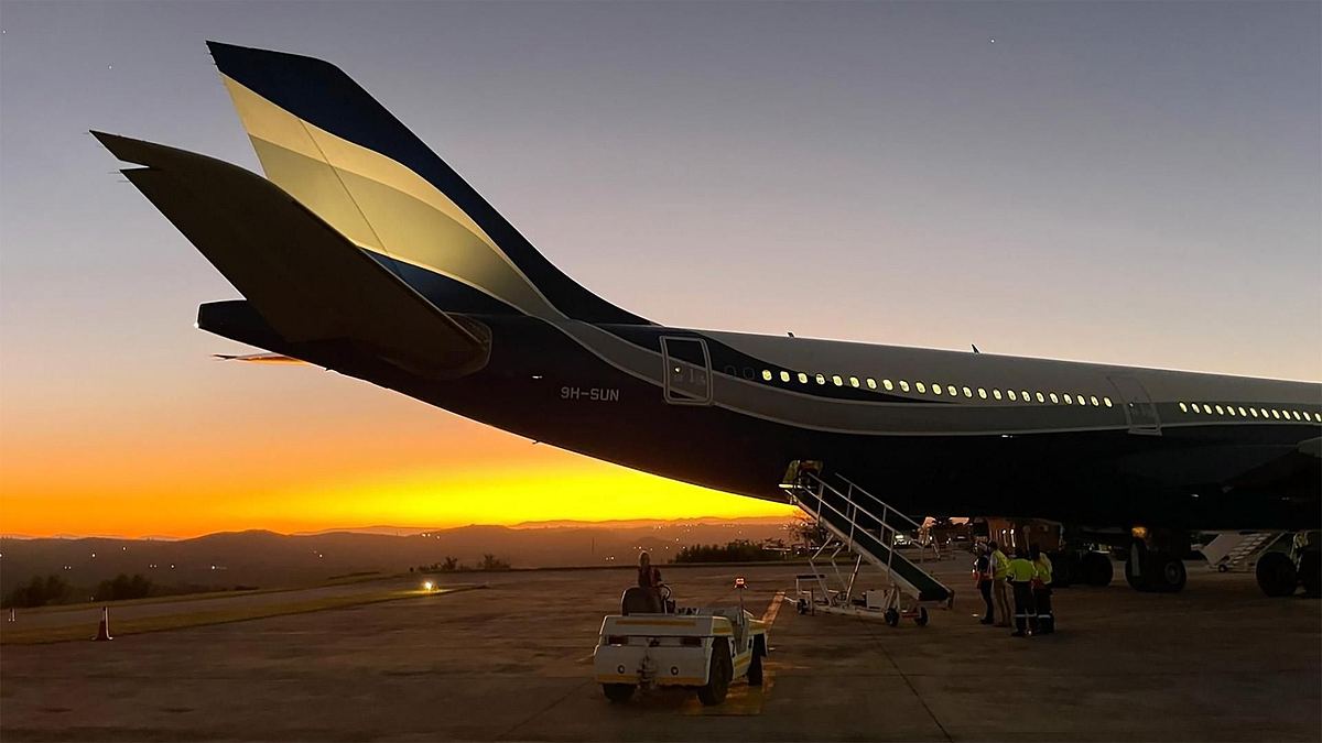 extreme airport africa