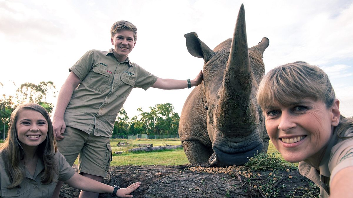 die irwins - crocodile hunter family