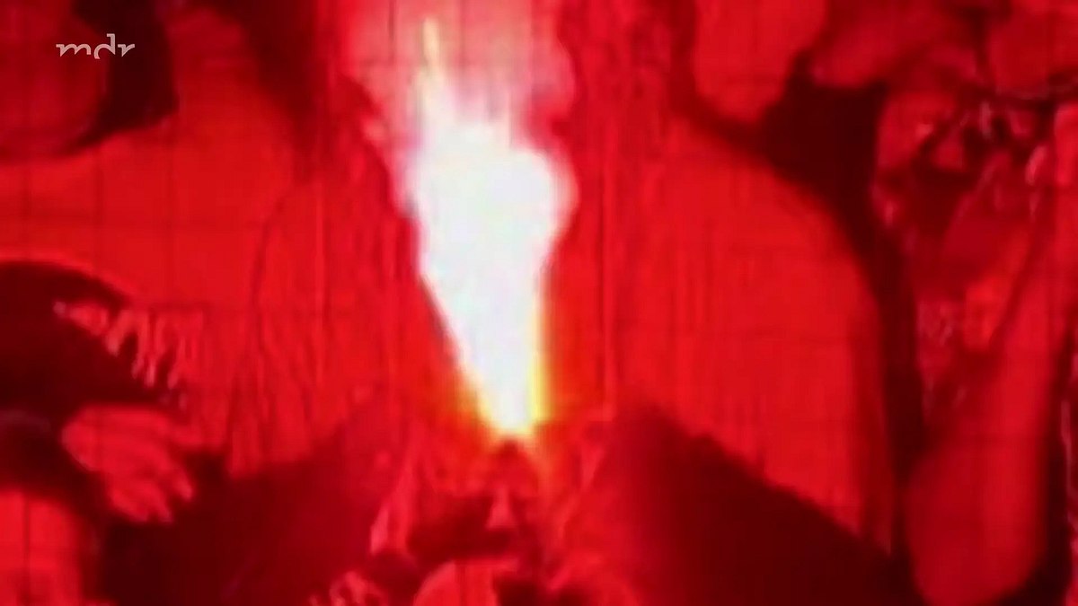 mehr als gewalt und pyro? - so ticken fußball-ultras wirklich!