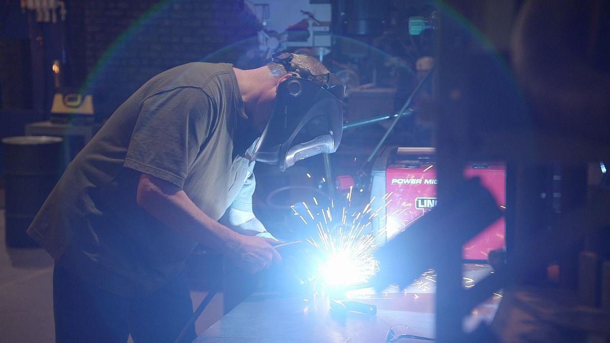 Forged in Fire - Schlag die Jury forged in fire - schlag die jury