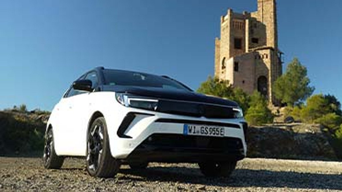 anixe auf rädern: supercars & tests und trends