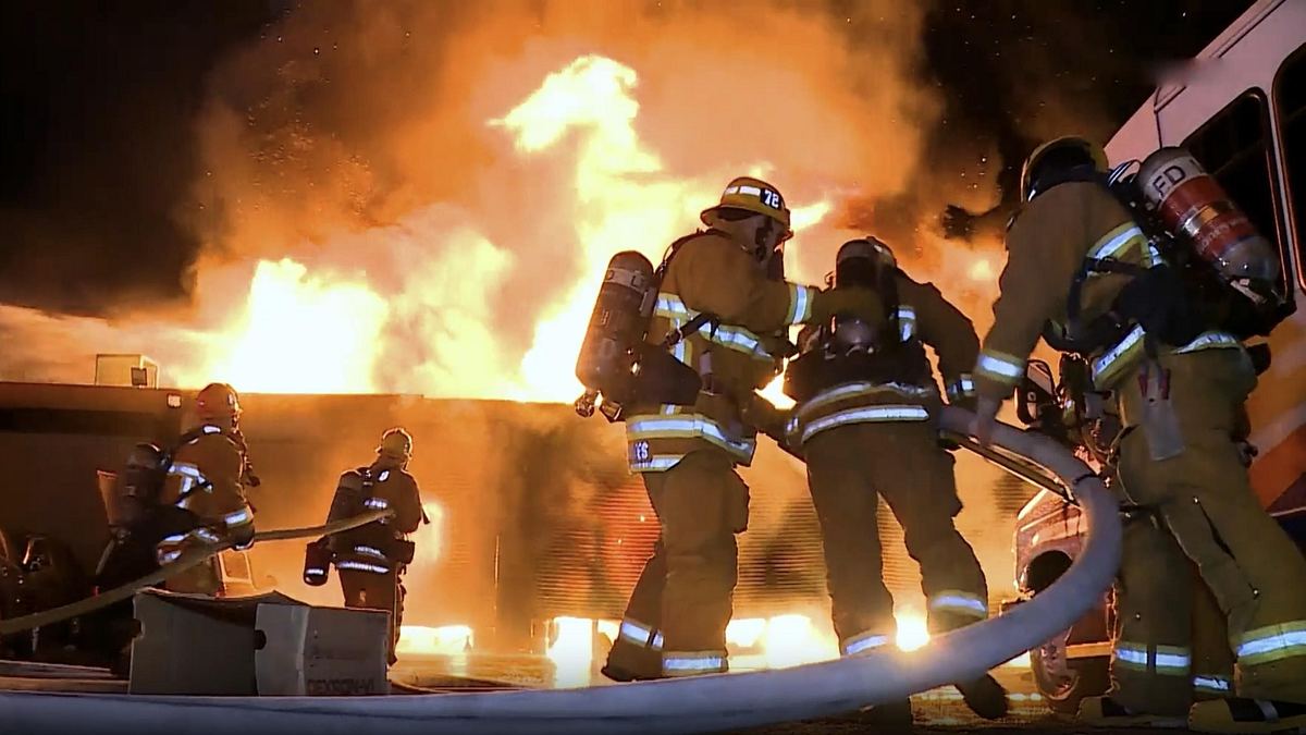 alarmstufe l.a. - die ersten am einsatzort