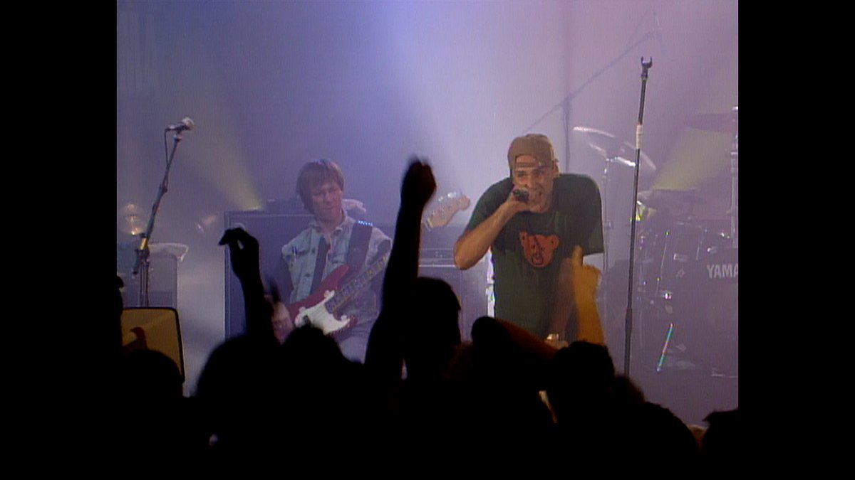 br retro: back on stage