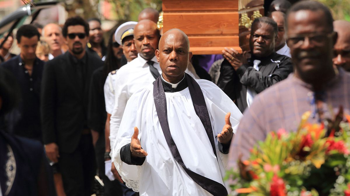 death in paradise