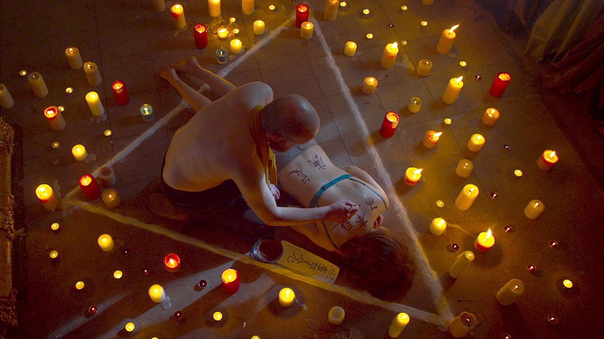 a dark song