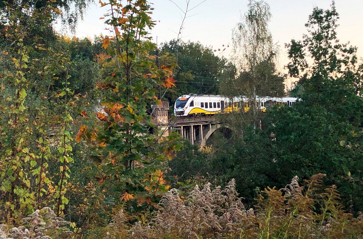 mit dem zug ...