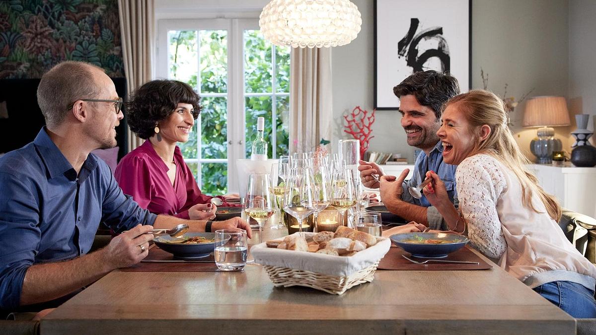 Gäste zum Essen Gäste zum Essen