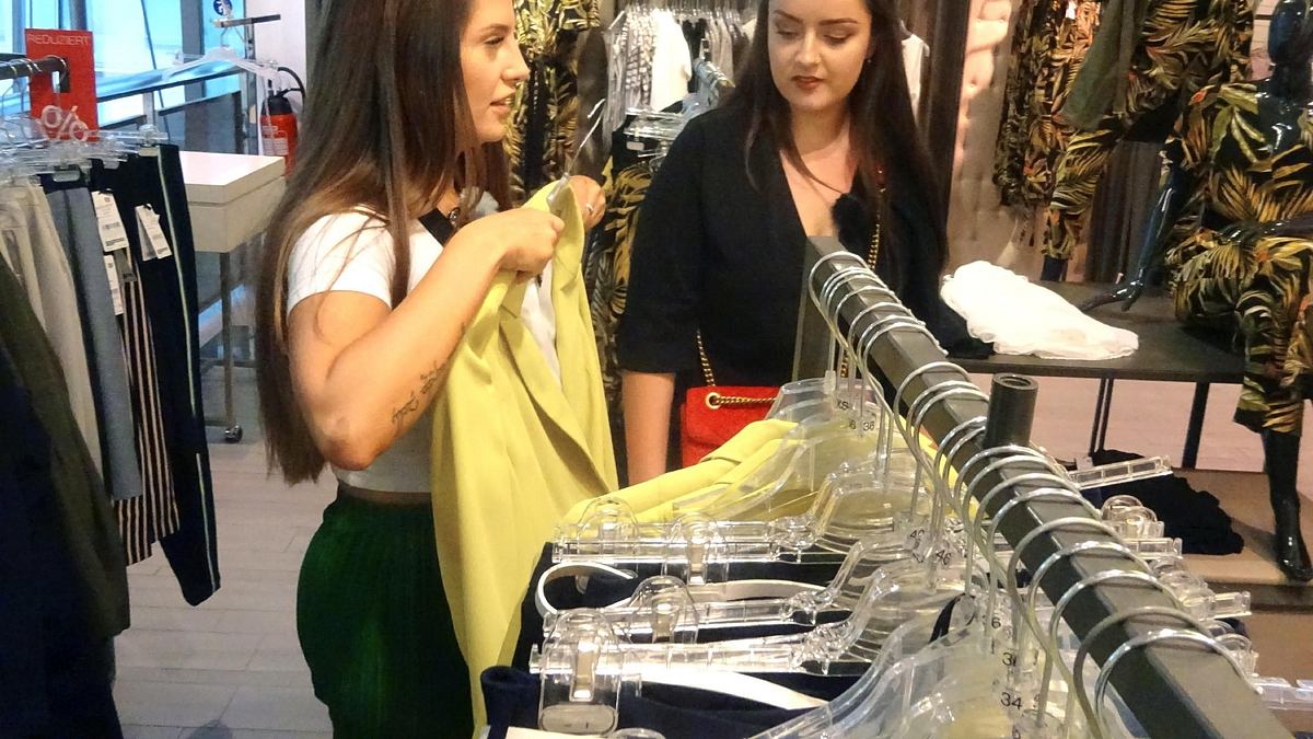 shopping queen