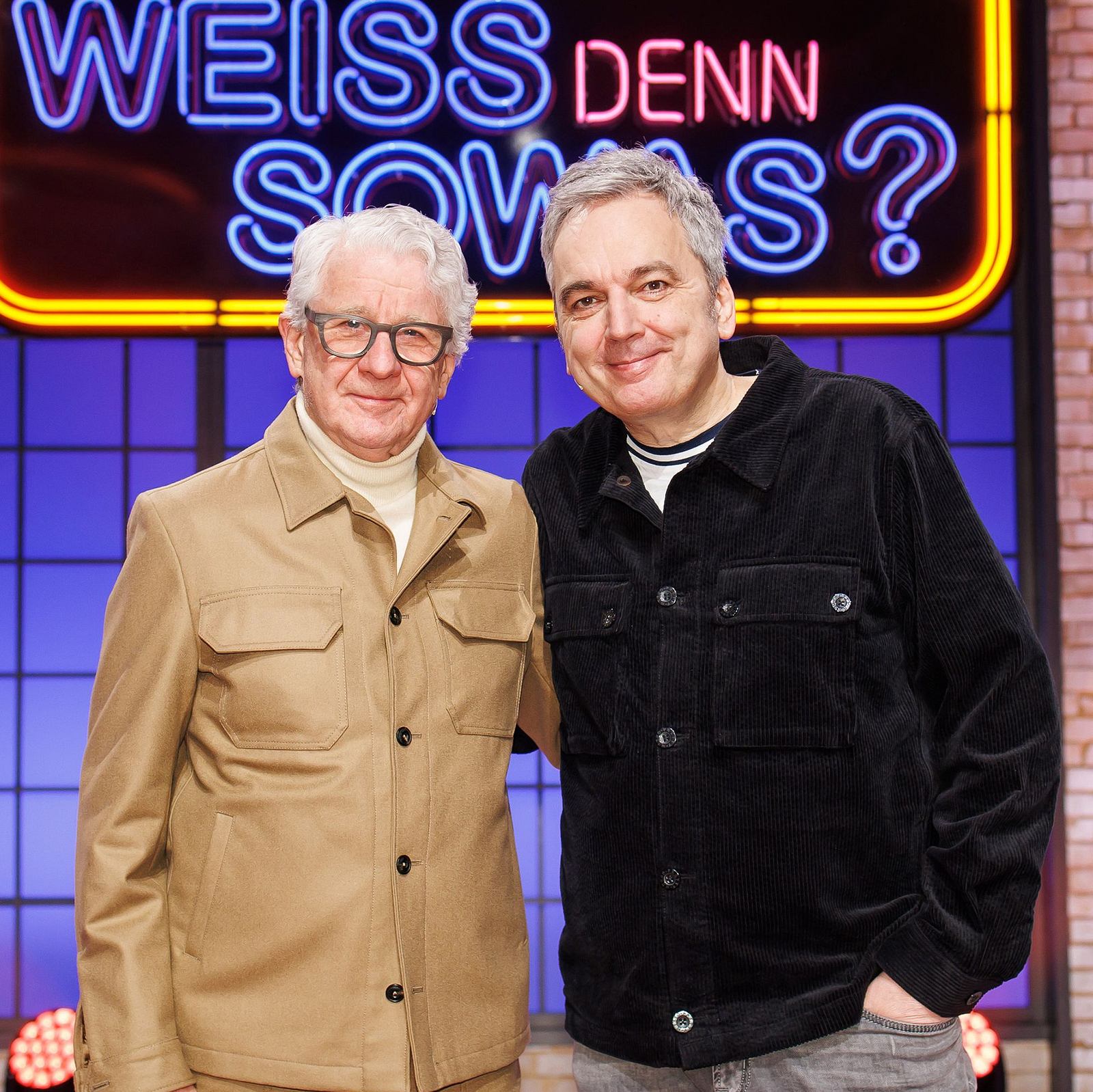 Prominente Gäste in einer Fernsehsendung