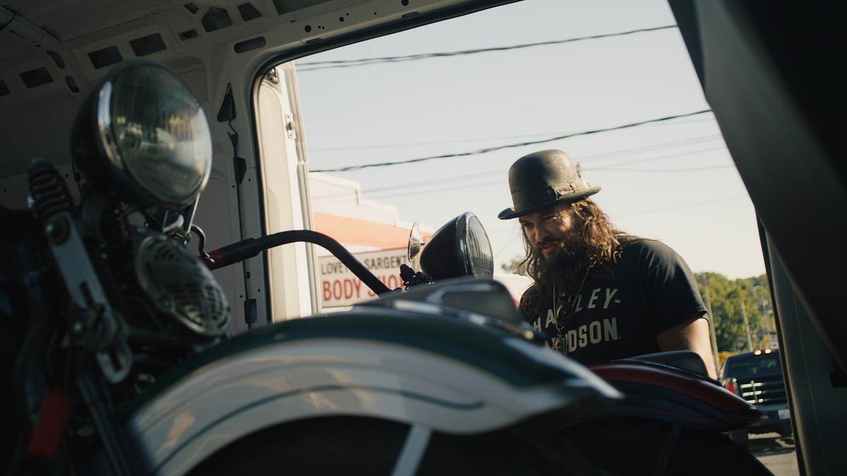 on the roam with jason momoa