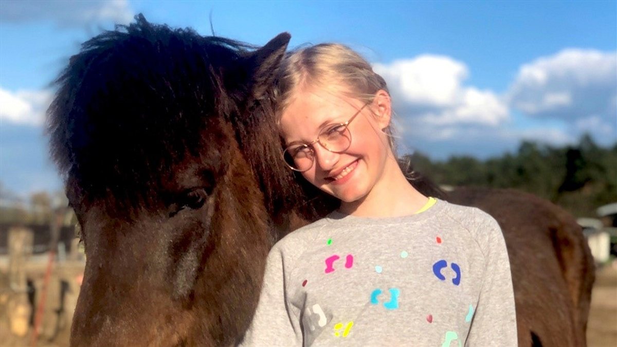 elfa und ihre islandpferde