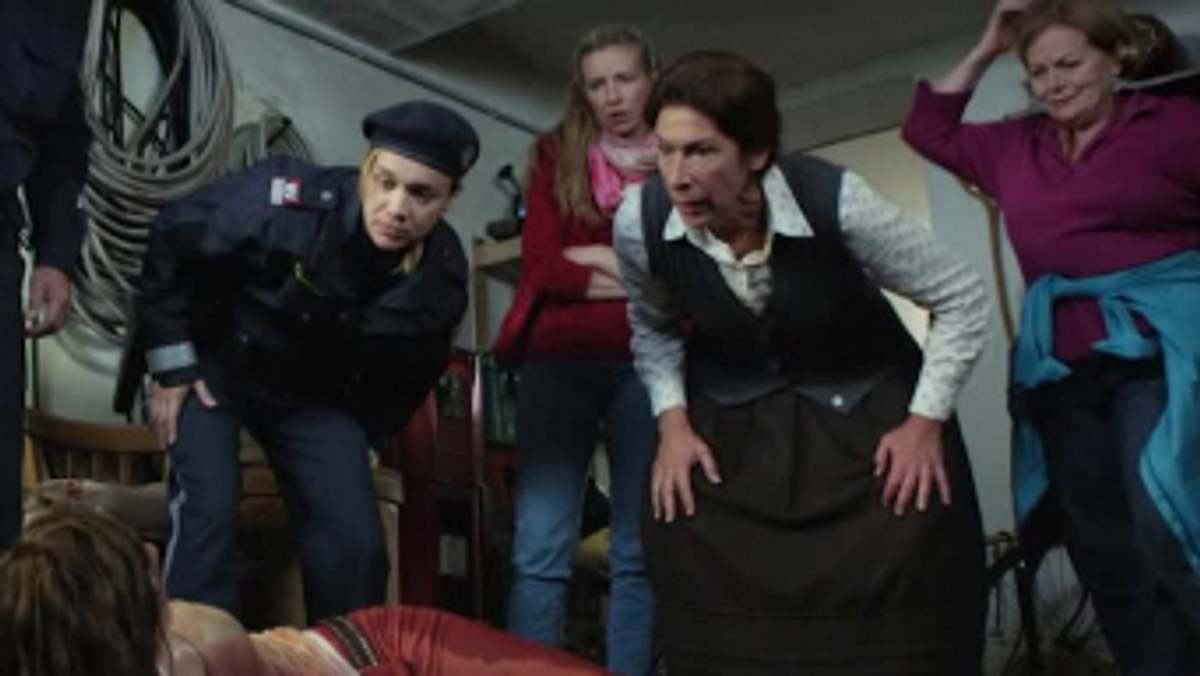 vier frauen und ein todesfall