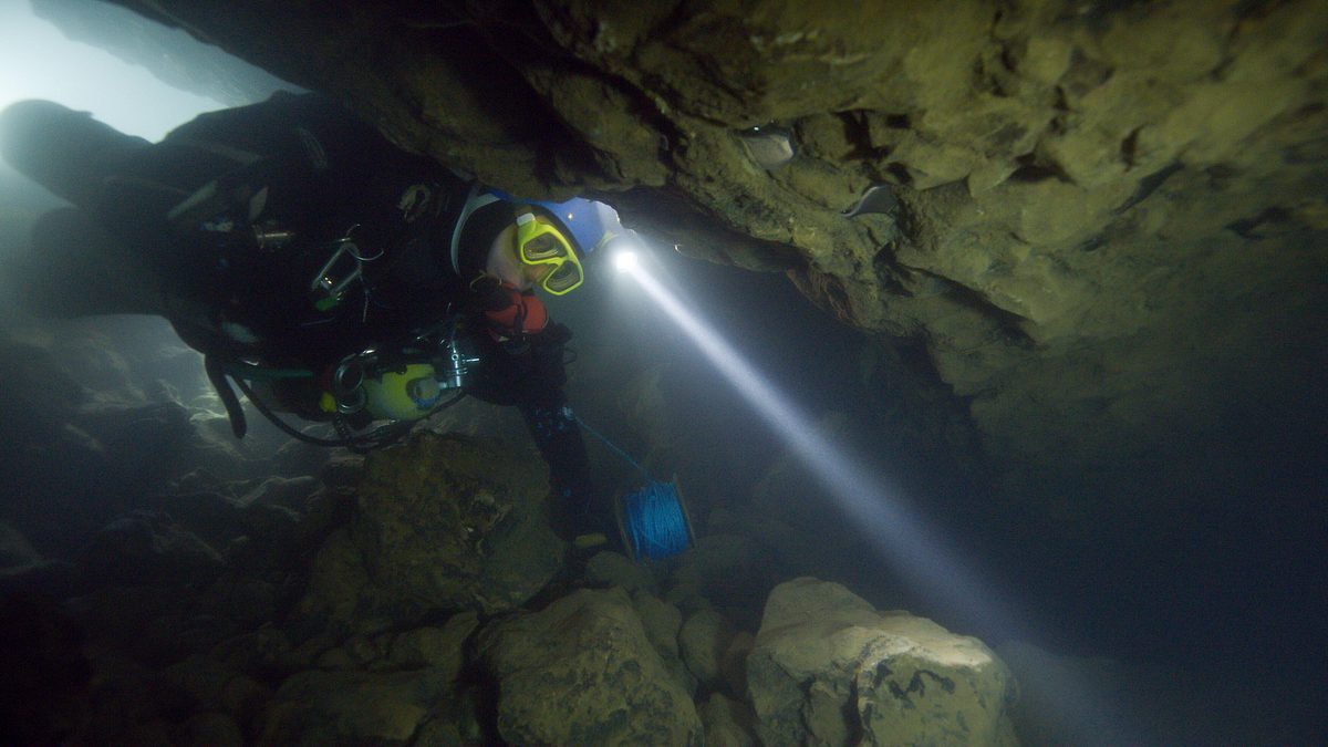 the rescue: das höhlenunglück in thailand