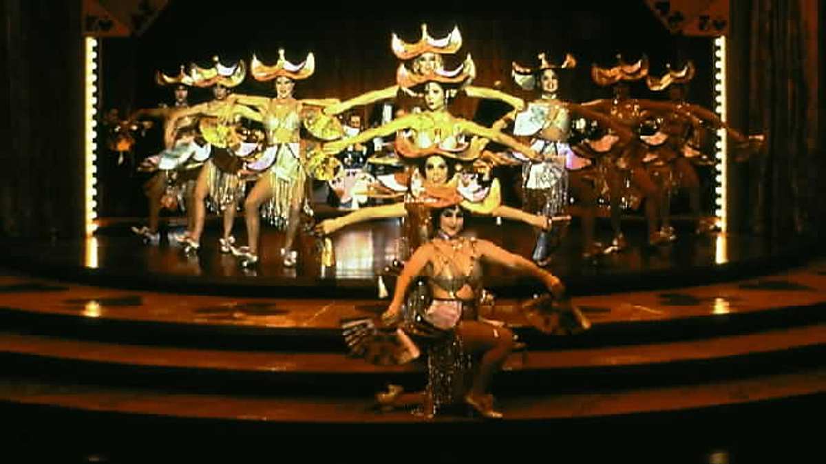 bullets over broadway