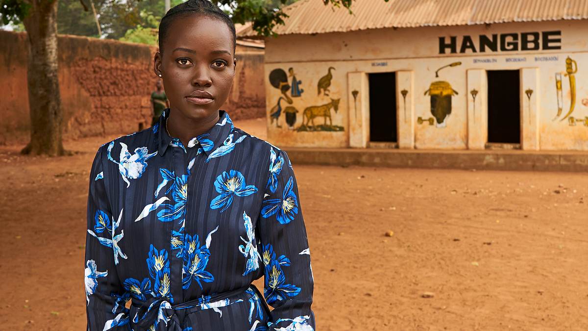 lupita nyongo auf den spuren von afrikas kriegerinnen