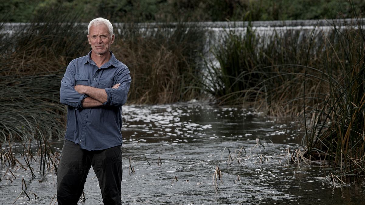 dark waters mit jeremy wade