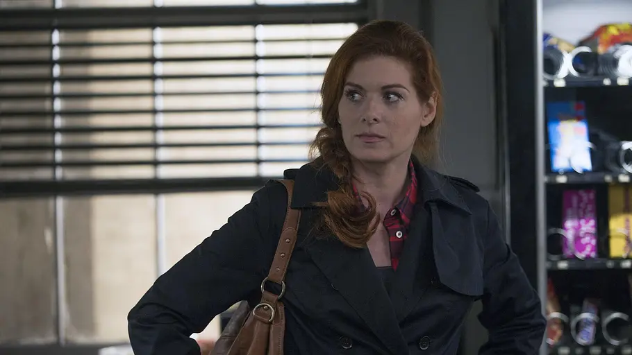 detective laura diamond