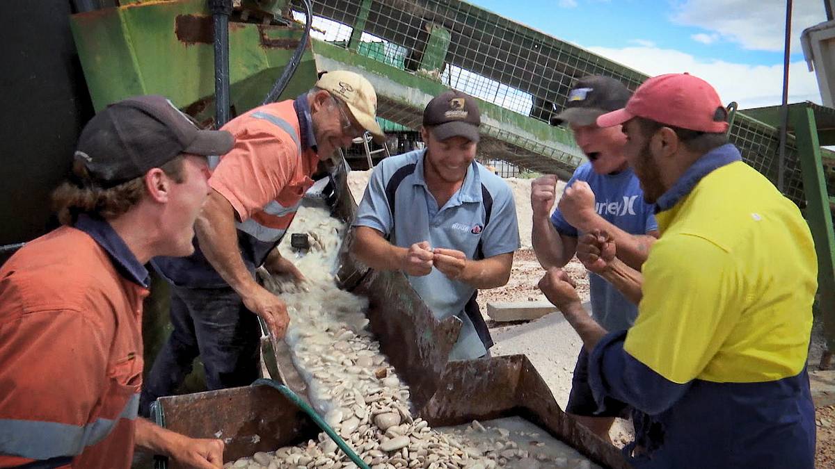 outback opal hunters - edelsteinjagd in australien