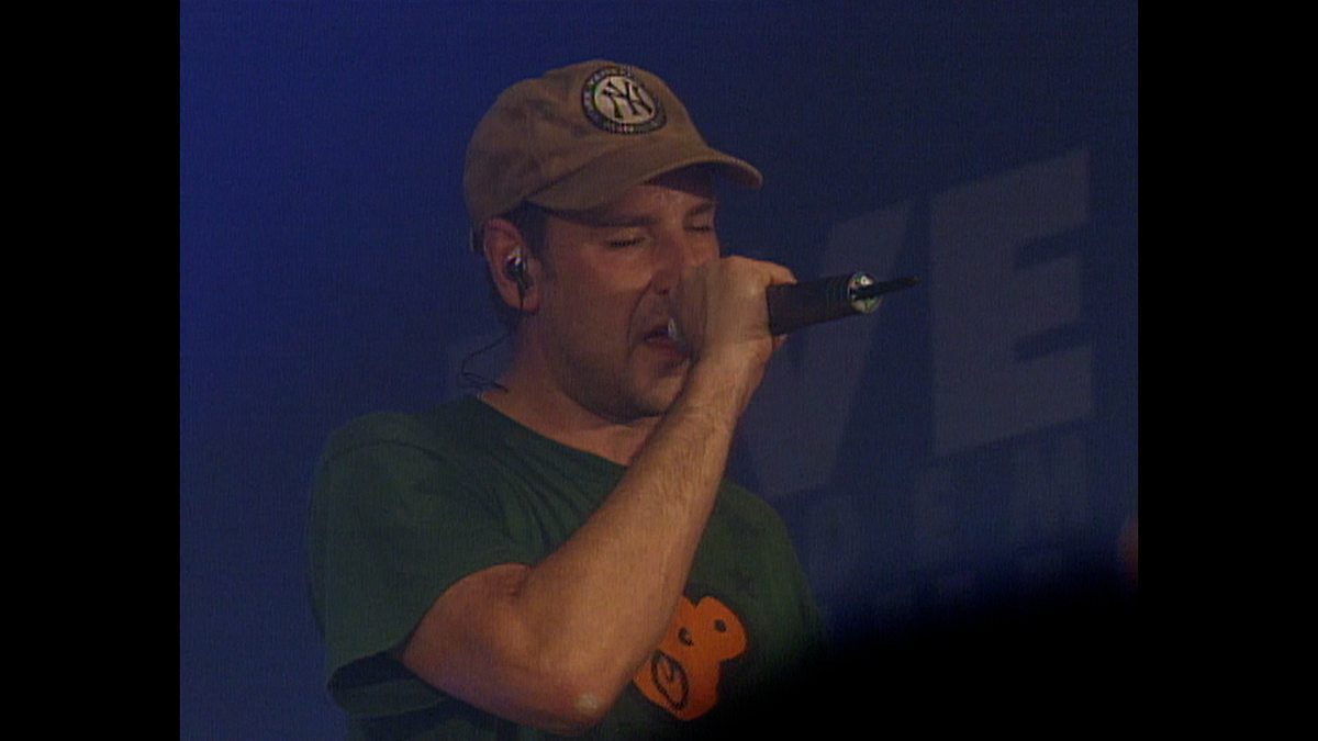 br retro: back on stage