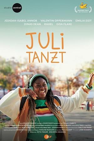Juli tanzt - Foto: TMDB
