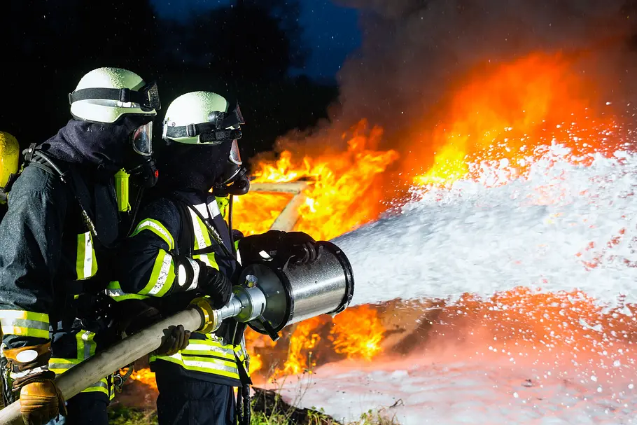 112: Feuerwehr im Einsatz 112: feuerwehr im einsatz