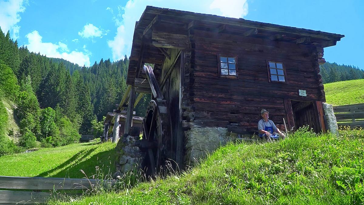 Von den Lienzer Dolomiten zu den Karnischen Alpen von den lienzer dolomiten zu den karnischen alpen