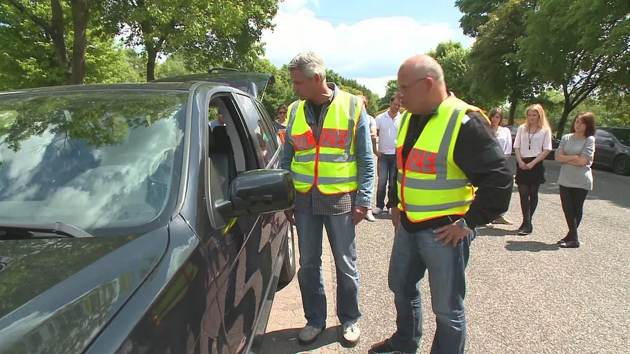 Schneller als die Polizei erlaubt schneller als die polizei erlaubt