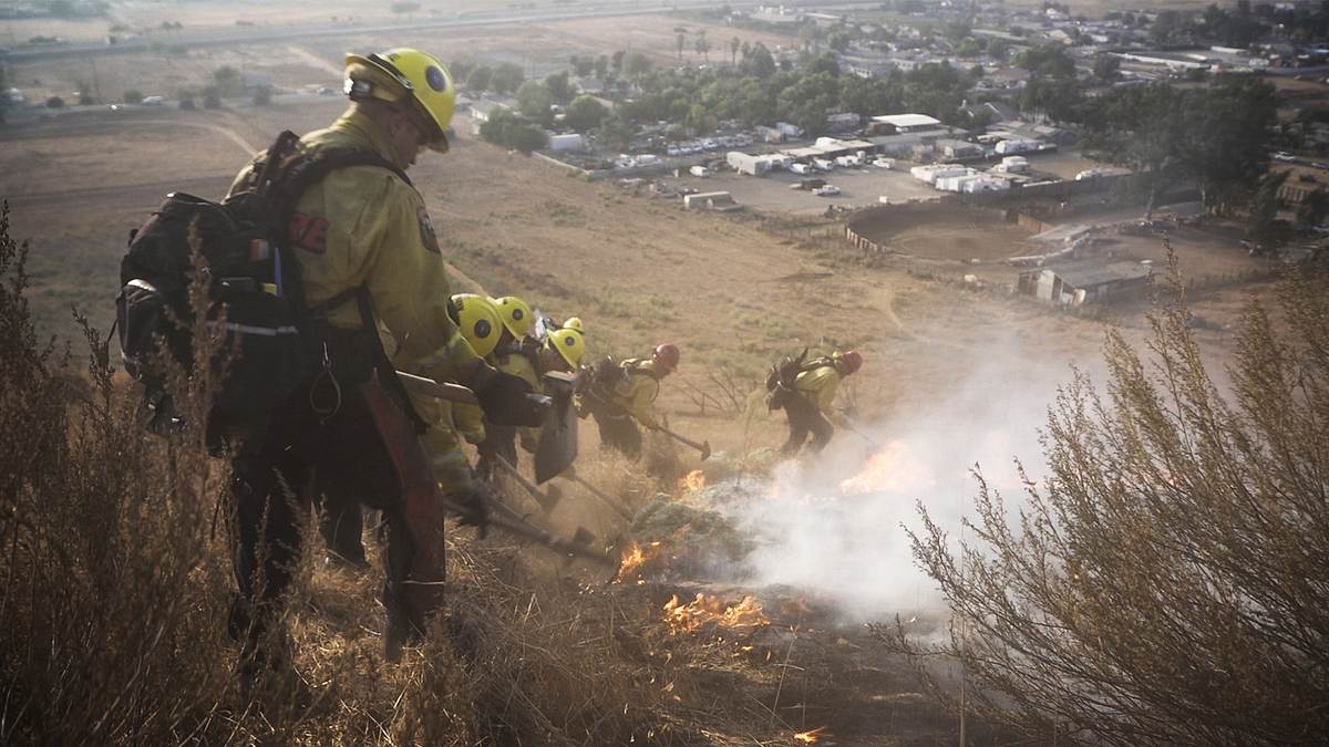 cal fire - feueralarm in kalifornien