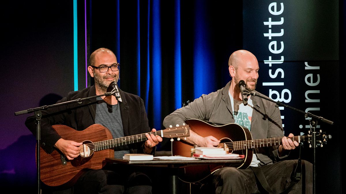 ringlstetter & zinner - live auf der bühne: höhepunkte aus 2 typen, 2 gitarren, 2 bücher