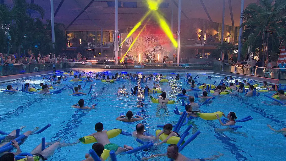 140.000 Quadratmeter Wellness - Die größte Therme der Welt 140.000 quadratmeter wellness - die größte therme der welt