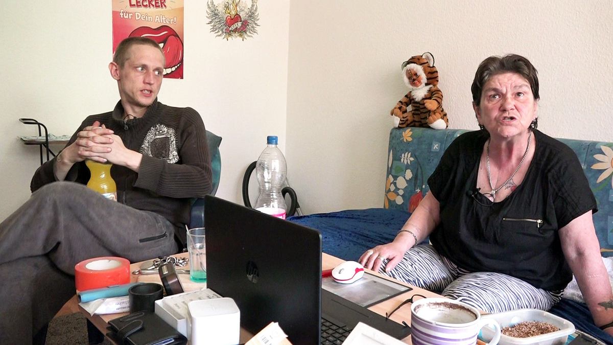 Hartz und herzlich - Tag für Tag Rostock hartz und herzlich - tag für tag rostock