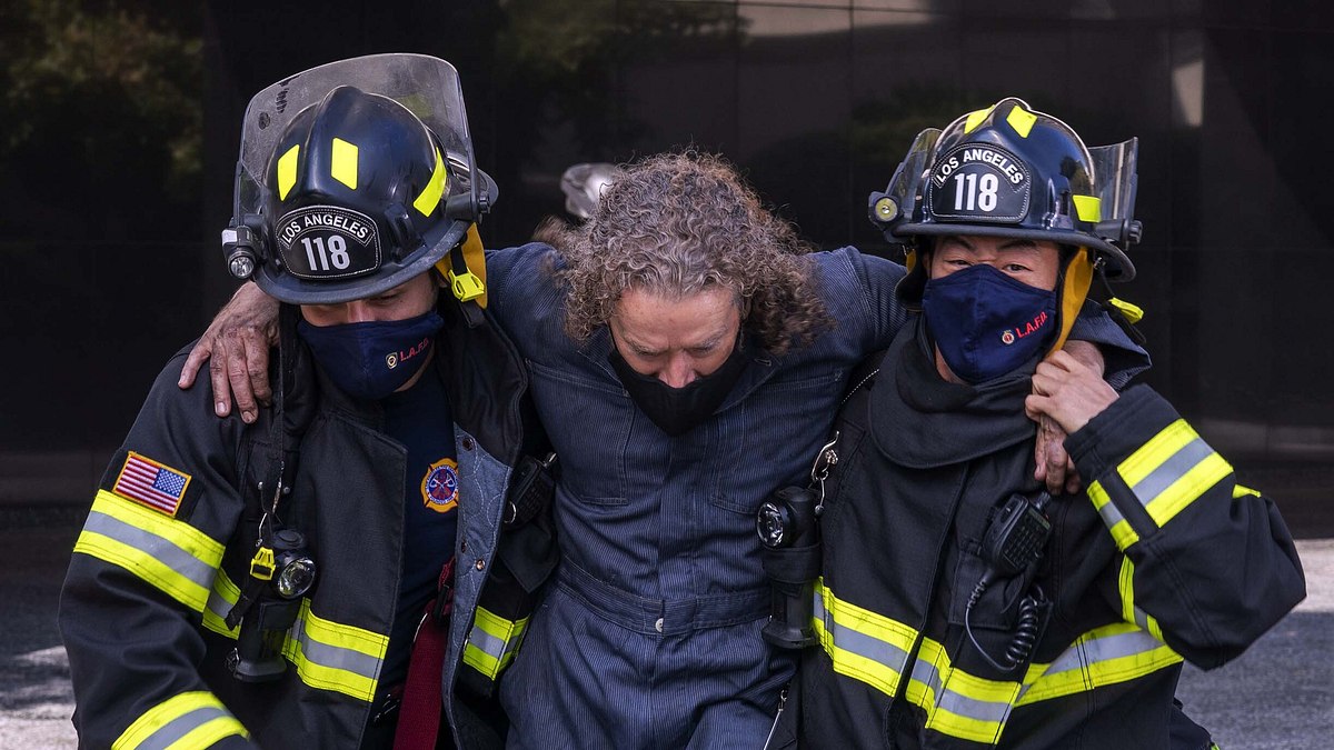 9-1-1 notruf l.a.