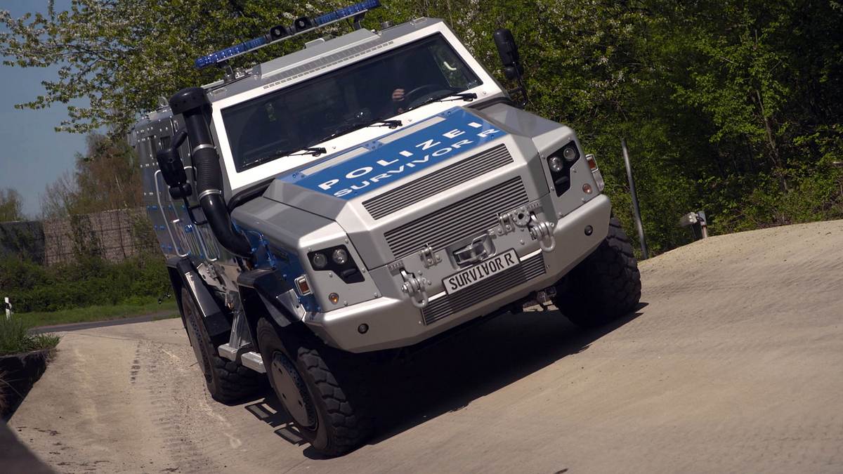 rollende festungen aus panzerstahl - sonderwagen der polizei